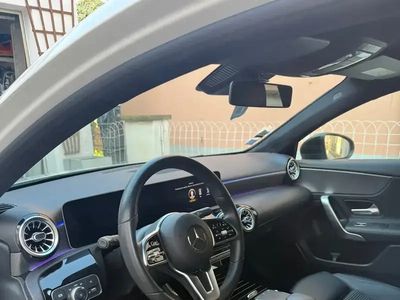 Mercedes A200