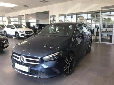 Mercedes B200