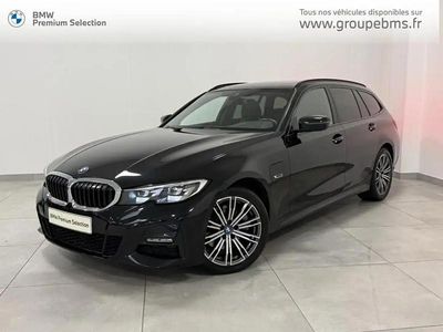 Noir Occasion 2022 BMW 320 M Sport Break | 33 490 € (Prix juste)