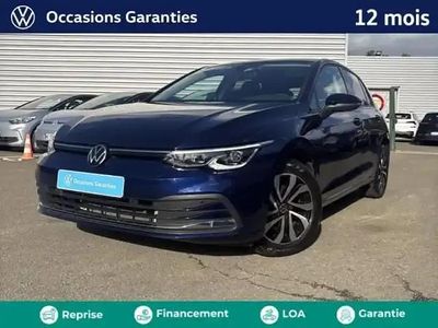 Bleu Occasion 2022 VW Golf VIII Business Berline | 21 990 € (Prix juste)