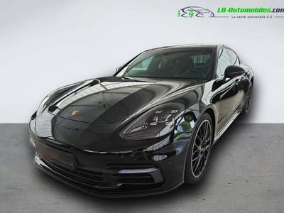 Porsche Panamera 4