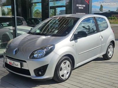 Gris Occasion 2011 Renault Twingo Rip Curl Citadine | 4 590 € (Prix juste)