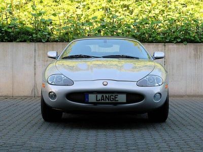 Jaguar XKR