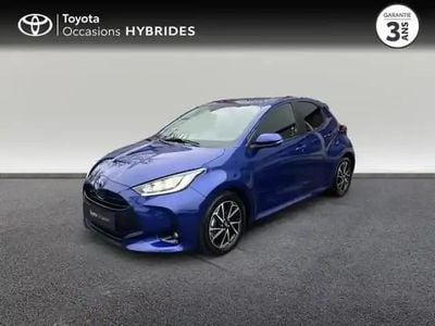 Bleu kyanite (m) Occasion 2022 Toyota Yaris Hybrid Design Berline | 19 990 € (Prix juste)