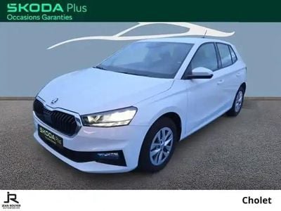 Blanc Occasion 2022 Skoda Fabia Berline | 13 490 € (Bon prix)