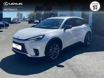 Blanc arctique métallisé Occasion 2025 Lexus LBX SUV | 41 900 € (Prix cher)