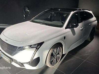 Blanc okénite (m) Occasion 2024 Peugeot 308 GT Break | 31 990 €