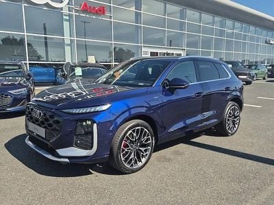 Bleu navarre métallisé Nouvelle 2026 Audi Q3 Design SUV | 71 990 €