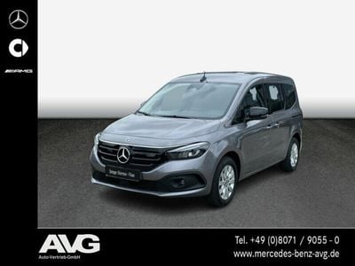 Mercedes EQT200