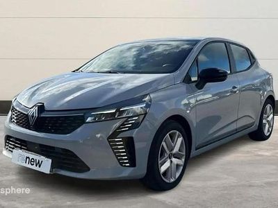 Gris Occasion 2025 Renault Clio V Evolution Berline | 19 799 € (Prix juste)