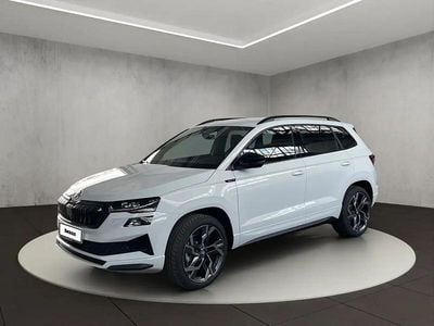 Blanc Occasion 2025 Skoda Karoq SportLine SUV | 43 450 € (Prix assez cher)