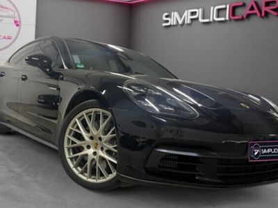 Porsche Panamera 4