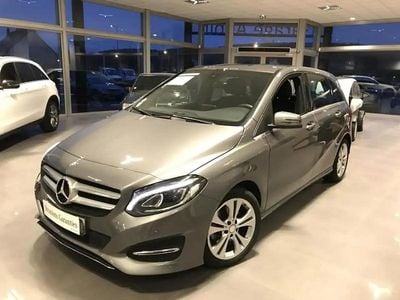Gris Occasion 2016 Mercedes B200 Monospace | 17 800 € (Prix assez cher)