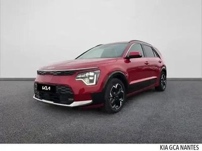 Rouge magma métallisé Occasion 2022 Kia Niro Premium SUV | 24 940 €