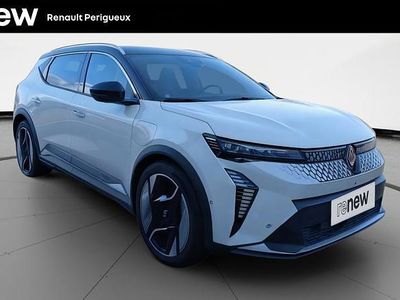 Blanc Occasion 2025 Renault Scenic E-Tech Iconic SUV | 44 990 € (Prix cher)