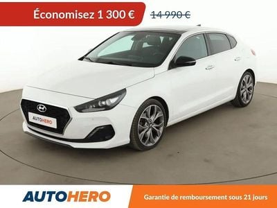 Blanc Occasion 2018 Hyundai i30 Berline | 13 690 € (Bon prix)