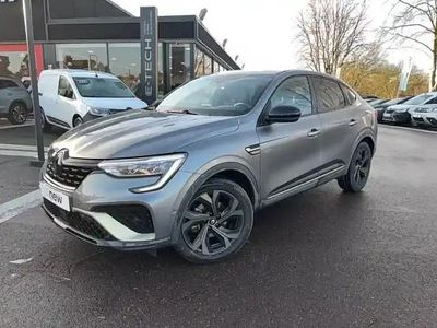 Gris metallique Occasion 2022 Renault Arkana SUV | 21 990 € (Prix juste)
