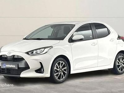Blanc Occasion 2023 Toyota Yaris Design Berline | 17 999 € (Prix assez cher)