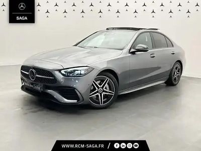 Gris foncé Occasion 2025 Mercedes 200 AMG line Berline | 46 900 €