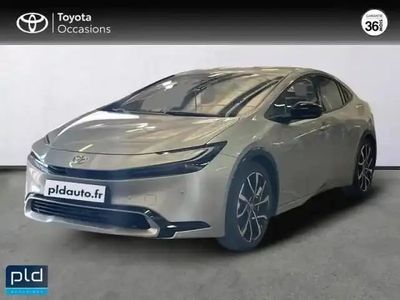 Gris minéral métallisé Occasion 2025 Toyota Prius Design Berline | 35 990 € (Bon prix)