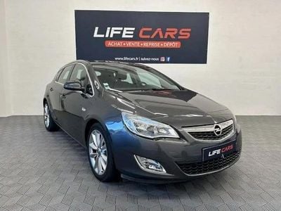 Occasion Opel Astra Cosmo 160 ch (117 kW) 2010 Gris Citadine
