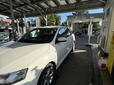 Occasion Skoda Rapid Ambition 90 ch (66 kW) 2014 Citadine
