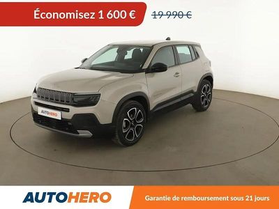 Beige Occasion 2023 Jeep Avenger Altitude SUV | 18 390 € (Prix juste)
