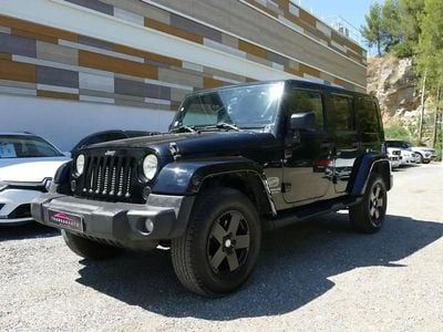 Noir Occasion 2010 Jeep Wrangler Overland SUV | 18 990 € (Prix juste)