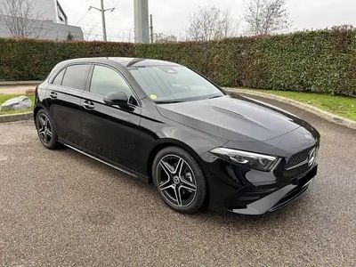 Occasion Mercedes A180 118 ch (86 kW) 2025 Kosmosblack  met. Berline