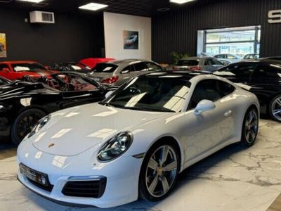 Porsche 911 Carrera