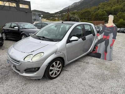Occasion Smart ForFour Passion 97 ch (71 kW) 2005 Blanc Citadine