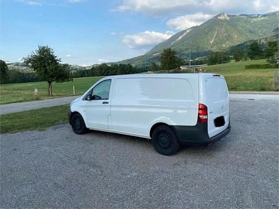 Blanc Occasion 2017 Mercedes Vito Van | 29 900 € (Bon prix)