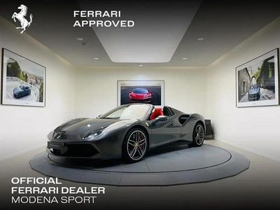 Gris Occasion 2017 Ferrari 488 Cabriolet | 259 900 €