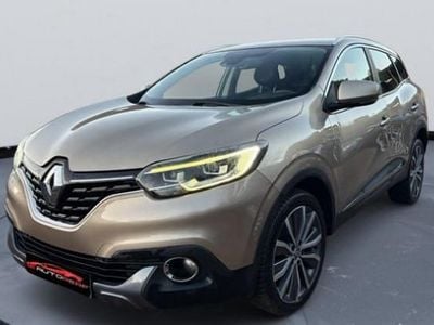 Beige Occasion 2015 Renault Kadjar Intens SUV | 13 990 € (Prix assez cher)