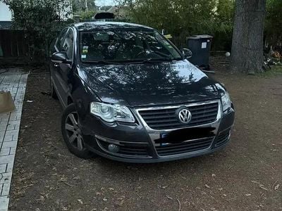 Brun Occasion 2006 VW Passat Berline | 3 000 € (Prix cher)