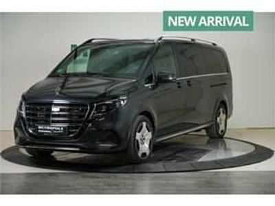 Argent Nouvelle 2025 Mercedes V300 Monospace | 80 411 € (Super prix)