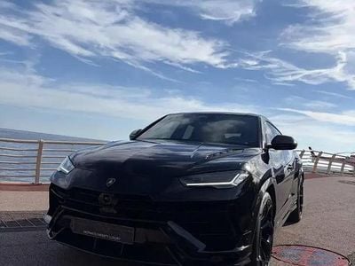 Noir Occasion 2023 Lamborghini Urus SUV | 349 000 €