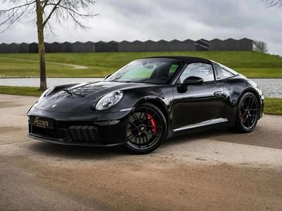 Noir Occasion 2025 Porsche 911 Targa 4 Cabriolet | 189 950 €