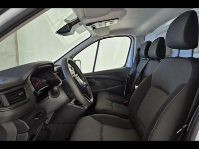 Blanc Occasion 2024 Renault Trafic Monospace | 26 580 € (Prix juste)