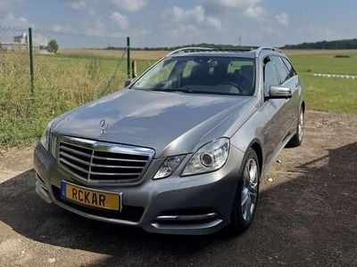 Mercedes E220