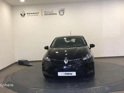 Blanc Occasion 2024 Renault Clio V Evolution Berline | 20 299 € (Prix juste)