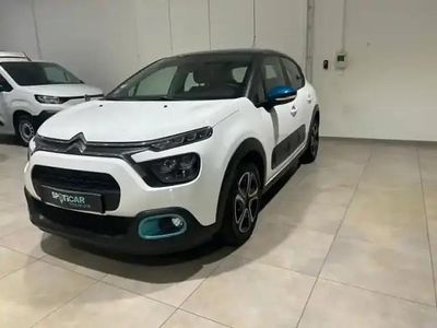 Blanc banquise (o) bleu emeraude Occasion 2020 Citroën C3 Feel Berline | 10 485 € (Prix assez cher)