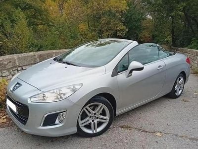 Occasion 2012 Peugeot 308 CC Cabriolet | 10 990 € (Prix assez cher)