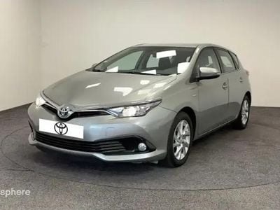 Toyota Auris Hybrid