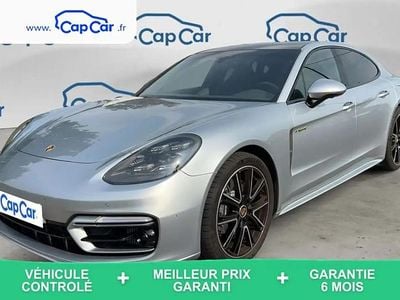 Porsche Panamera 4