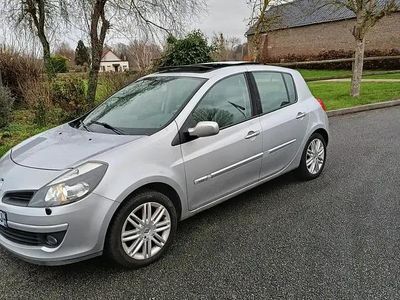 Occasion 2007 Renault Clio II Dynamique Berline | 3 900 €