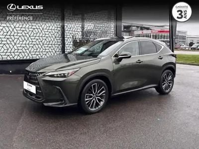 Vert kaki métallisé Occasion 2024 Lexus NX450h+ Executive Line SUV | 55 990 € (Prix assez cher)