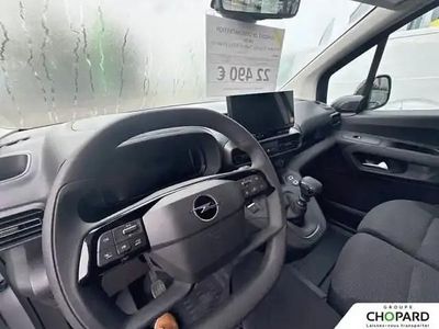 Nouvelle Opel Combo S 110 ch (80 kW) 2025 Gris aluminium flott Berline