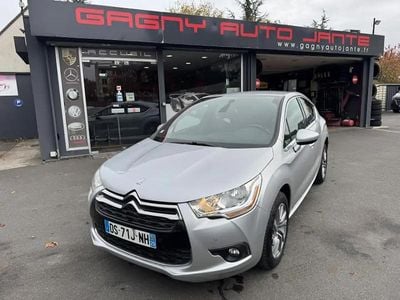 Gris Occasion 2015 Citroën DS4 So Chic Citadine | 6 990 €
