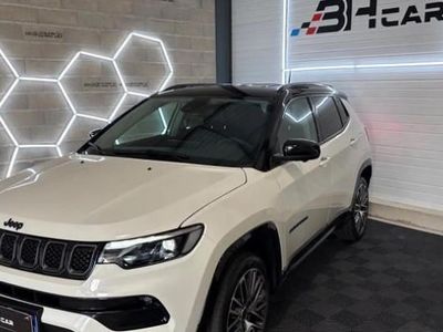 Occasion 2024 Jeep Compass Summit SUV | 36 990 € (Prix assez cher)